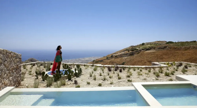 Вилла с видом на море Santorini Sky, The Retreat
