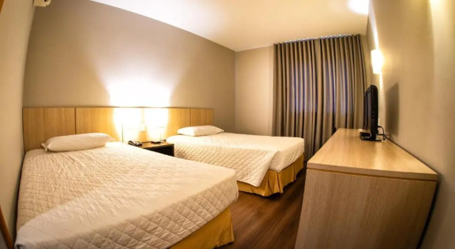 Двухместный номер Standard Hotel Campo Largo Express