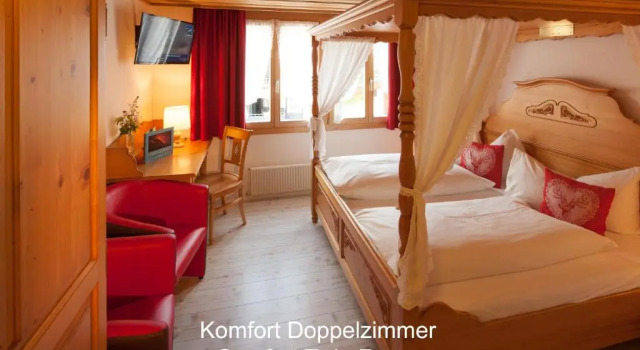 Camera doppia Comfort con balcone e con vista sulle montagne Hotel Hirschen - Grindelwald