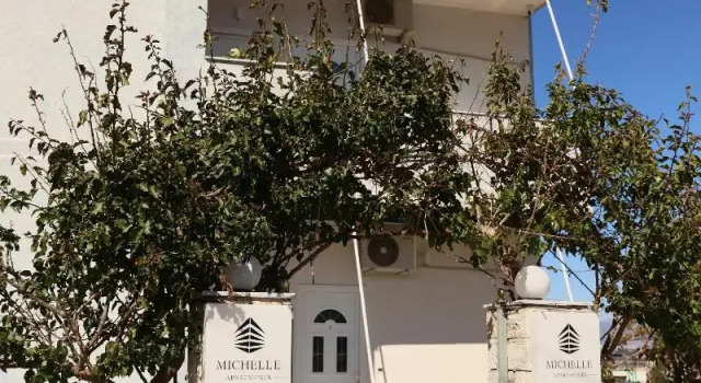 Michelle Apartments