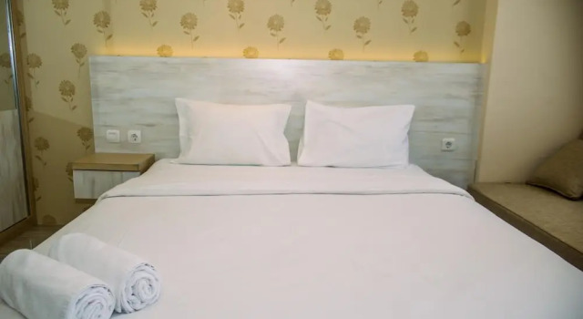 Simple And Cozy Studio Apartment At Urban Heights Residences, Book Apartment Hotels in South Tangerang with a Pool, Swimming Pool
