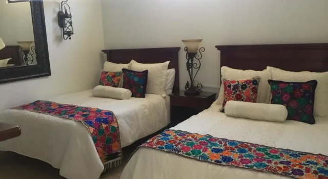 Del Centro Hotel
