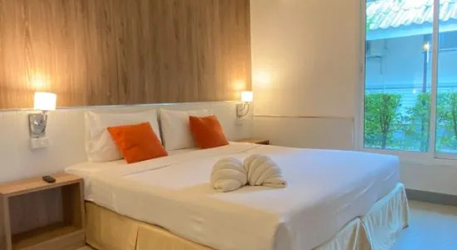 Двухместный полулюкс Laemsing Natural Beach Resort