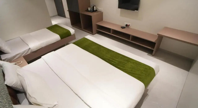 Hotel Modi Samrat