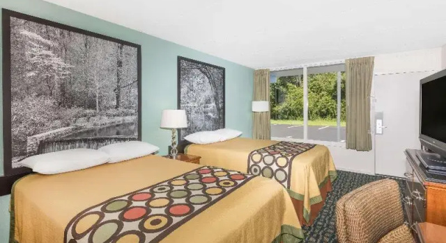 Четырёхместный номер Standard Super 8 By Wyndham Kingsland I-95 Naval Base Area