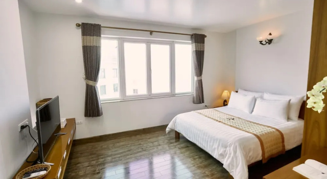 Двухместный номер Deluxe с балконом Trang Thanh Luxury Apartment