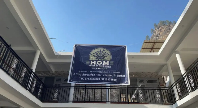 HOM House of MannMauji Riverside kasol, Забронировать Отель Отели штата Химачал-Прадеш 5 звезд, 5*
