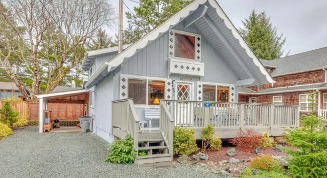 Play Chalet, Réserver Chalet Hôtels à Oregon avec parking, Parking