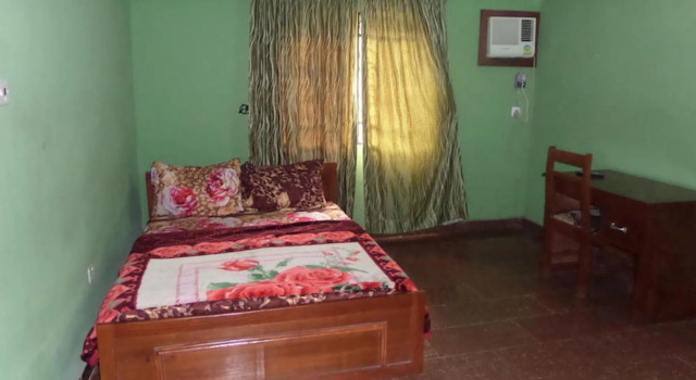 Tajmahal Hotels, Rezervovat Hotel Hotely v Lagos State s parkováním, Parkování