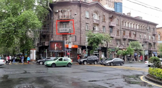 Amiryan street, 1 bedroom New Renovated, Modern apartment AM777, Prenota Appartamento Erevan Armenia