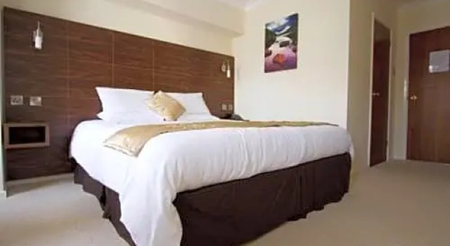 Номер Standard Royal Hotel