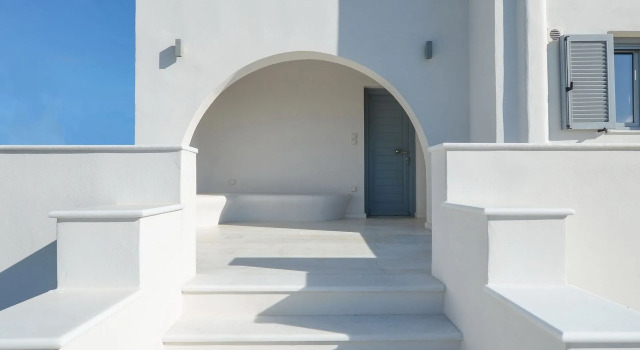 Вилла Seaside Naxos • Holiday Villas