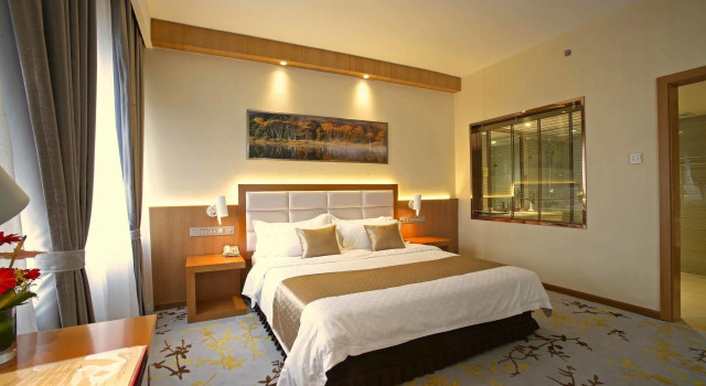 Kunming Jin Jiang Hotel, Rezerwuj Hotel Hotele w Kunming z parkingiem, Parking