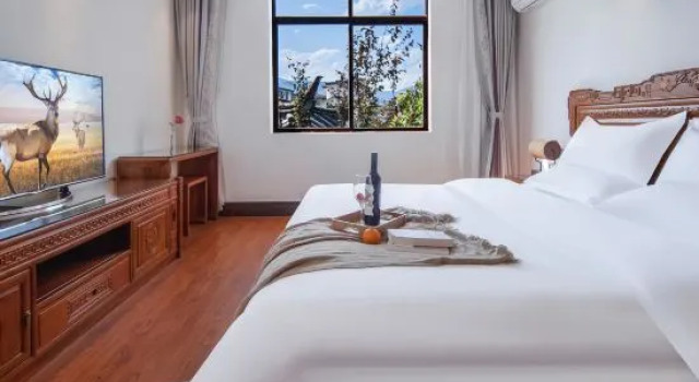 Люкс Zuixi  Mountain ViewTea and Coffee Courtyard Villa with Sunlight on the Snow Mountains