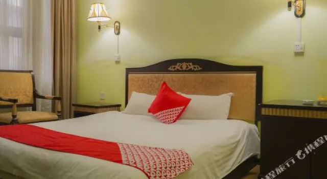 Luoyang Xiangla Hotel, Rezerwuj Hotel Hotele w Luoyang z parkingiem, Parking