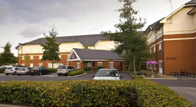 Premier Inn Warrington - M6/J21, Book Hotel Warrington Cheshire