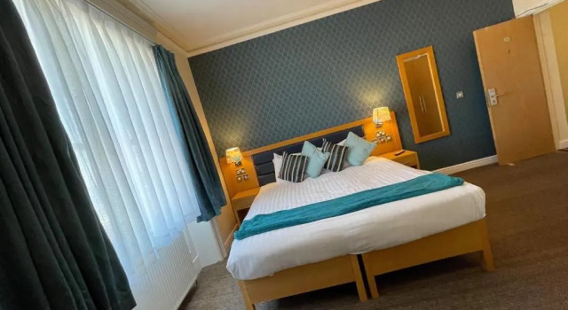 Двухместный номер Standard с видом на море Iris Hotel Llandudno