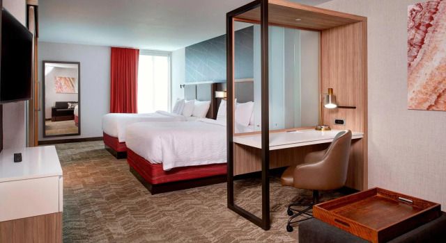 Четырёхместный люкс SpringHill Suites by Marriott Grand Rapids West