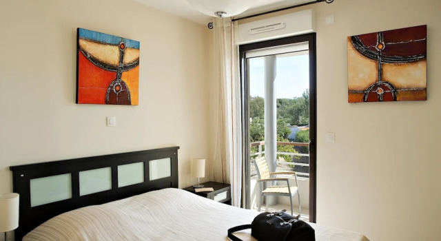 Nice apartment with dishwasher located on a marina