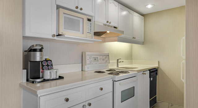 Двухместный люкс Best Western Plus Suites Downtown Calgary