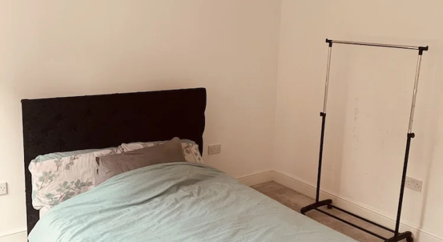 Immaculate 1-bed Apartment in Watford, Varaa Huoneisto Asunnot kohteessa Merseyside, Huoneisto