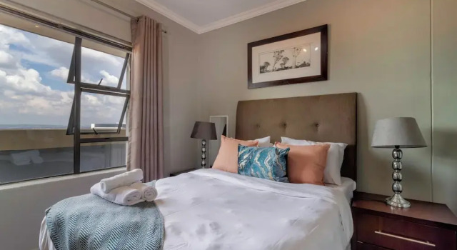 Luxury Apartments West Point Sandton, Boek Appartement Sandton 