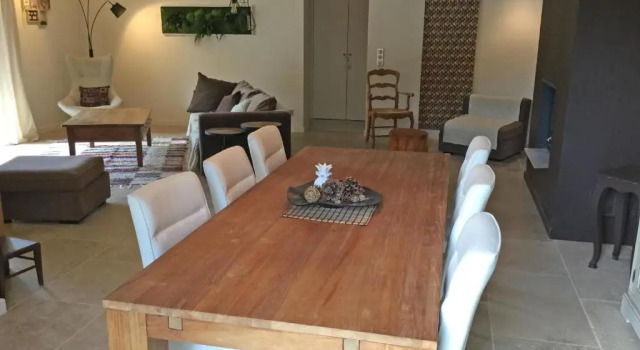 Вилла Superbe maison familiale avec piscine privée au pied du Mont Ventoux, jolie vue sur le village du Beaucet, 8 personnes, LS4-330 BEL AMOUR
