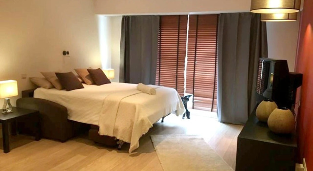 Apartment With 2 Bedrooms in Uccle, With Enclosed Garden and Wifi, Prenota Appartamento Hotel a Flanders con parcheggio, Parcheggio