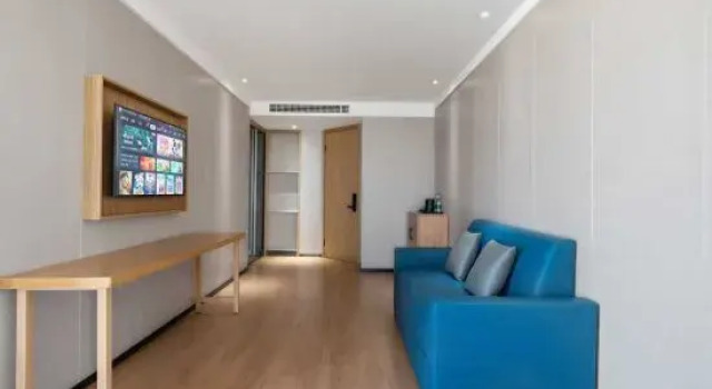 Люкс Deluxe Mediterranean Hotel
