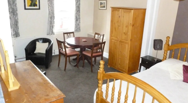 Hawthorns Hotel