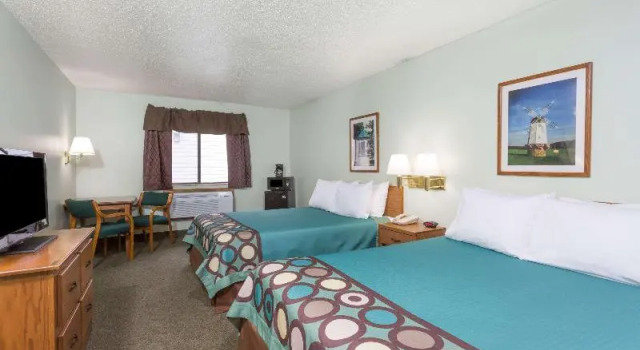 Standard Zimmer Super 8 by Wyndham Gallipolis Pt Pleasant Area