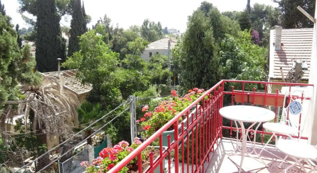 Люкс Little House In The Colony