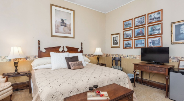 Moon River Bed and Breakfast