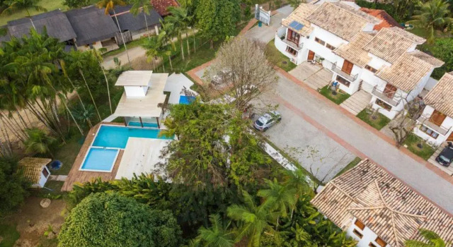 Коттедж Casa Andorinha com 3 quartos com ar e piscina