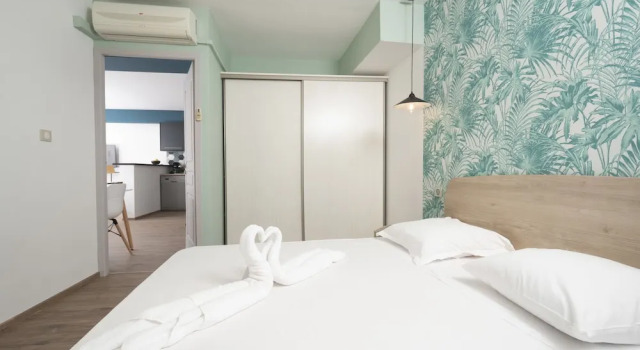 Magik 2 - 50m2 Rénové - Centre-ville Saint-Denis, Book Hotel Hotels in Saint-Denis with Parking, near Trinity Park, Parking