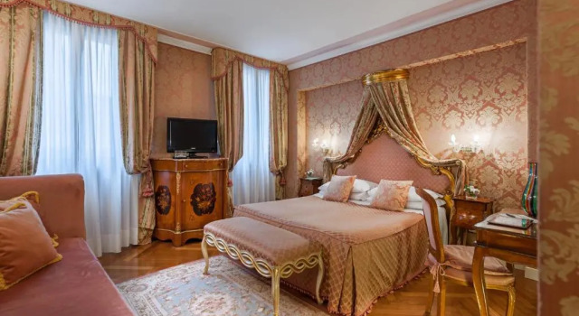 Двухместный номер Deluxe Hotel Antico Doge - a Member of Elizabeth Hotel Group