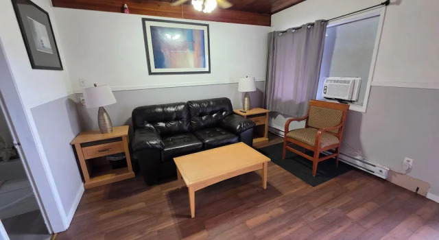 Семейный номер Standard Falcon Nest Motel