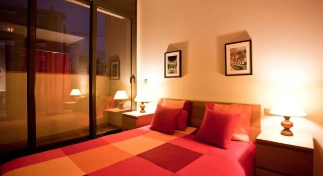 Girona Central Suites, Book Hotel Hoteller i Girona med parkering, nær Arab Baths Girona, Parkering