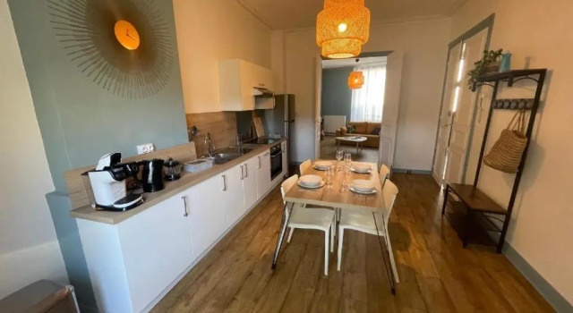 -Le Petit Rochelais- centre ville, stationnement, Netflix - idéal couples, familles, business, Забронировать Апартаменты/квартира Апартаменты Ньор, рядом с Церковь Св. Андрея, Апартаменты/квартира