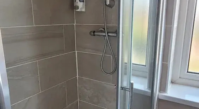 Трёхместный номер Standard Park Crescent Hotel