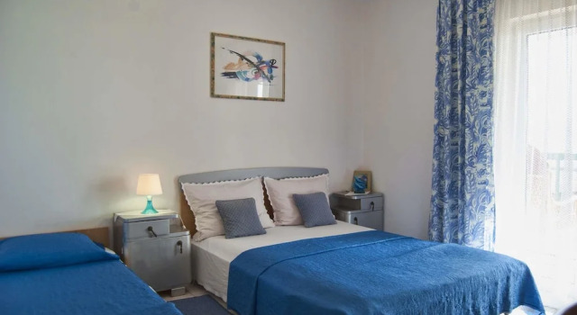 Apartments Zderic