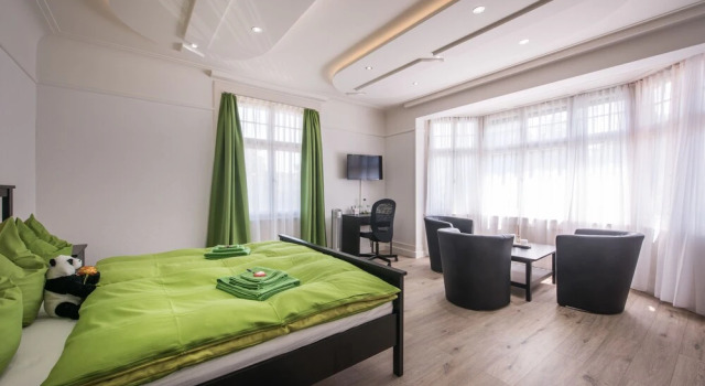 Вилла Deluxe с 2 комнатами с видом на сад Max Aviation Villa & Apartments