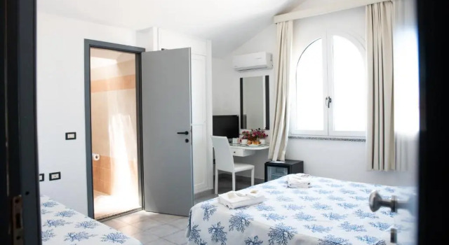 Номер Superior с балконом и с видом на море Hotel Cala Di Seta