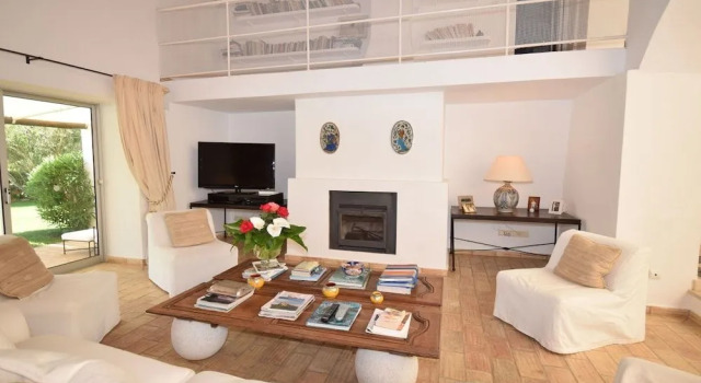Coastal Retreat With Private Pool, Reservar Casa de férias Odiaxere Albufeira