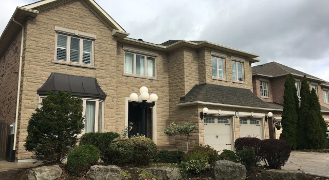 Luxury cozy 9 bedrooms vacation home, Varaa Hotelli Richmond Hill 
