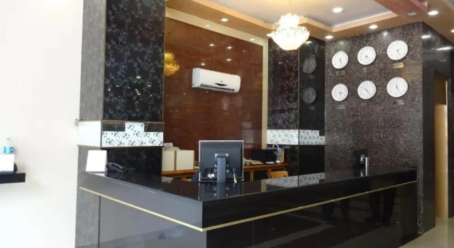Hotel Sky Towers