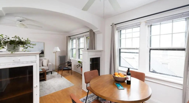 Апартаменты Flexhome East Side Vintage 2BR B2