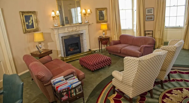 The Eisenhower Hotel at Culzean Castle, Забронировать Отель Киркосвалд 