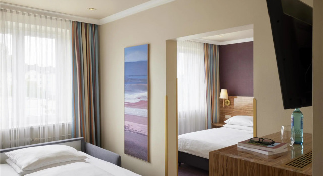 Двухместный семейный номер Standard Best Western Raphael Hotel Altona