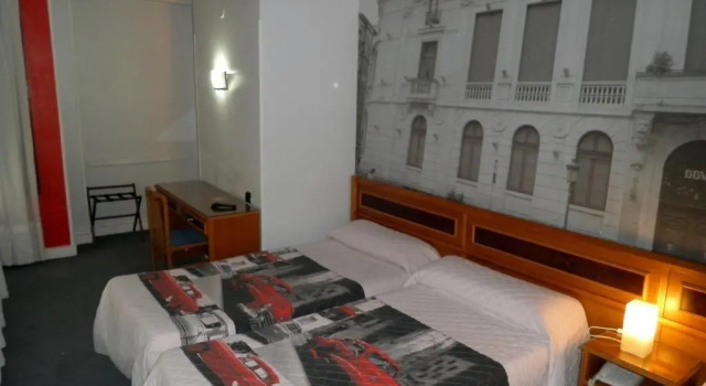 Трёхместный номер Standard Hotel Photo Zabalburu